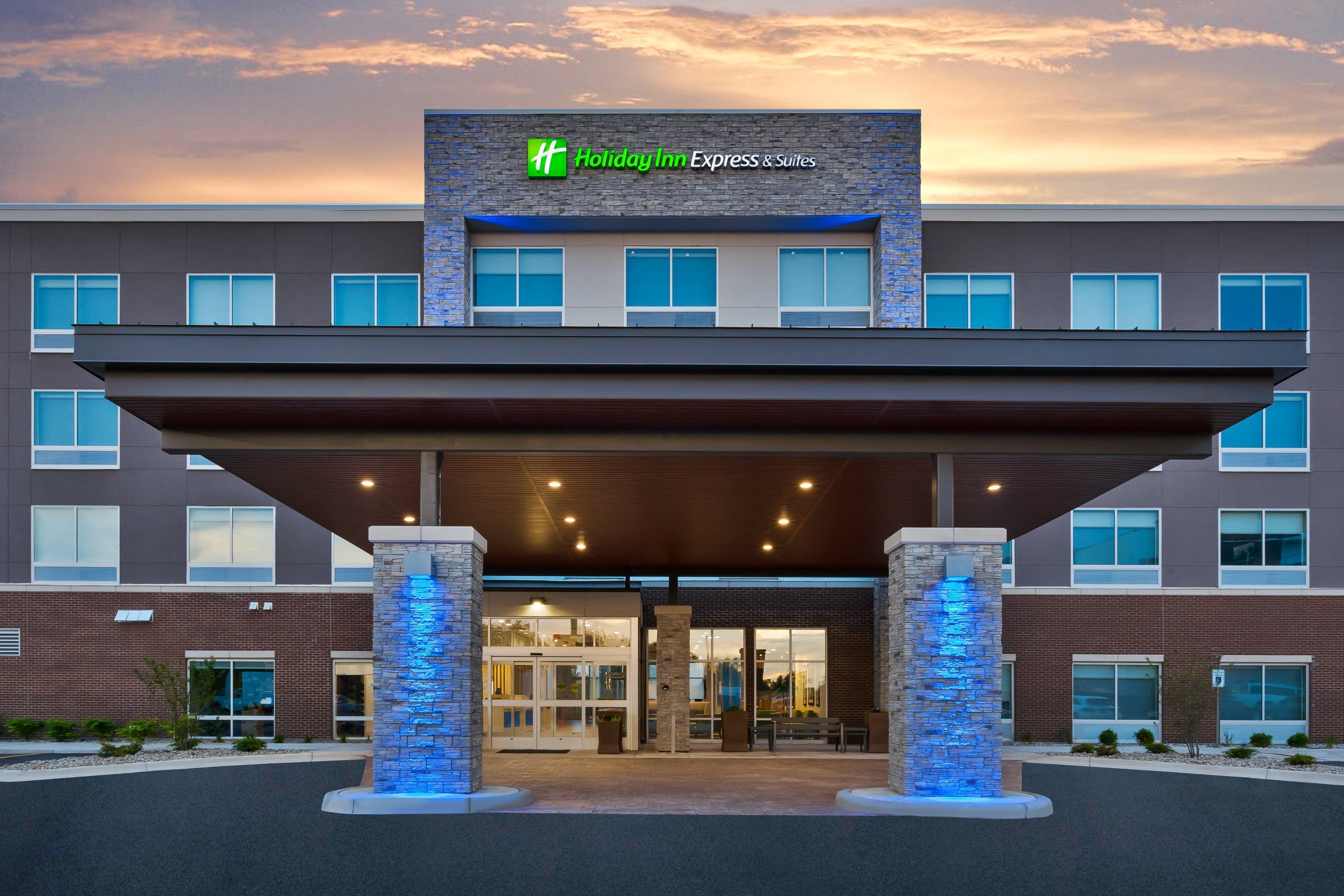 Holiday Inn Express & Suites - Grand Rapids Airport - South By Ihg Extérieur photo