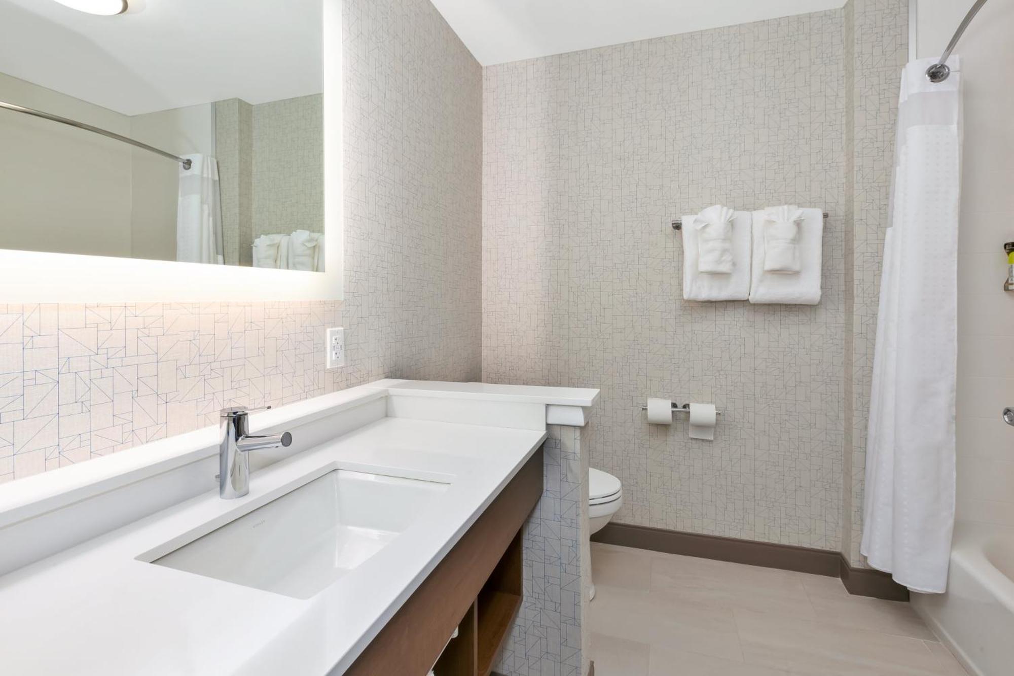 Holiday Inn Express & Suites - Grand Rapids Airport - South By Ihg Extérieur photo