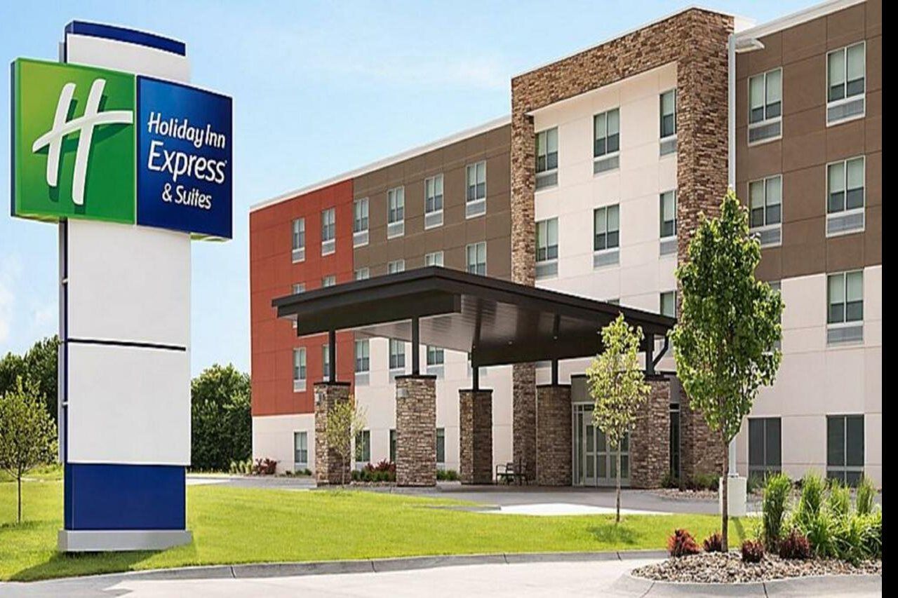 Holiday Inn Express & Suites - Grand Rapids Airport - South By Ihg Extérieur photo